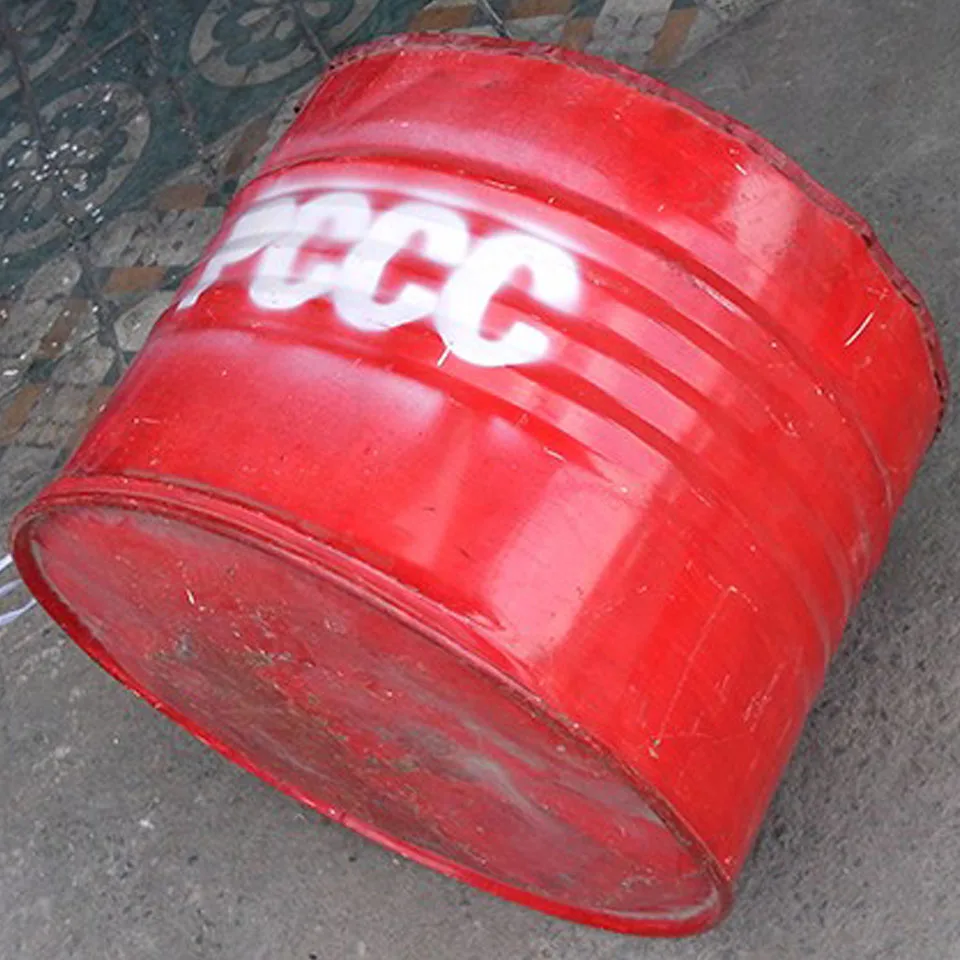 Thùng phi đựng cát